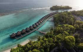 Sheraton Maldives Full Moon Resort & Spa